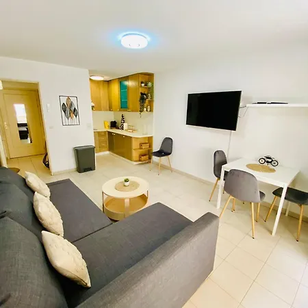 Apartment Square